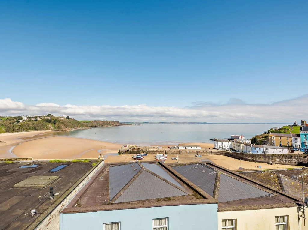 Roof top view of Tenby beach during the Easter break