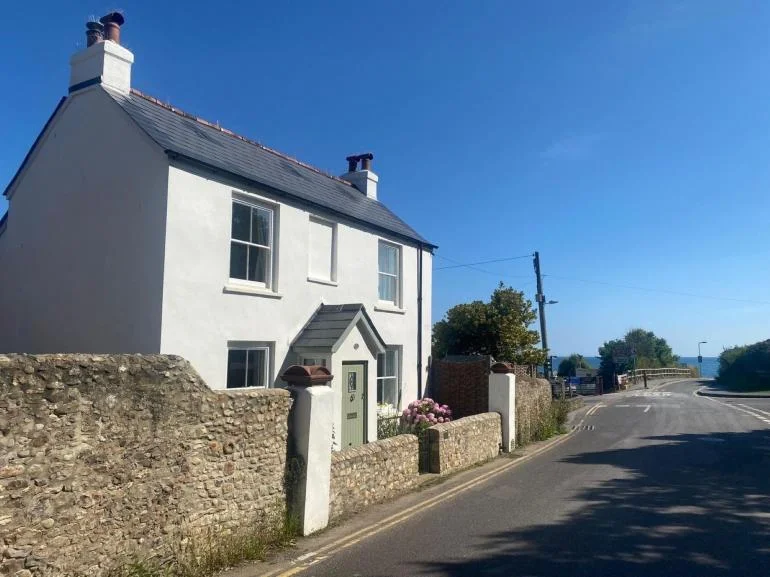 Traditional seaside cottage in Charmouth, Dorset