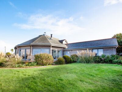 Shark Fin – Sennen Cove