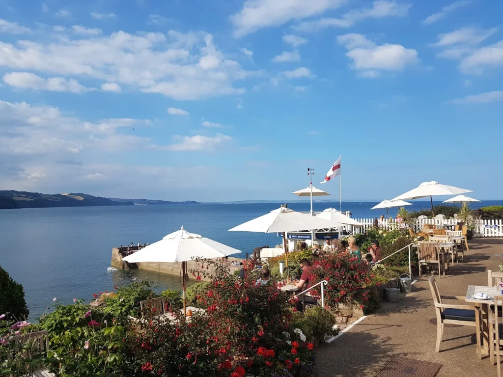 Restaurant with sea views in Devon